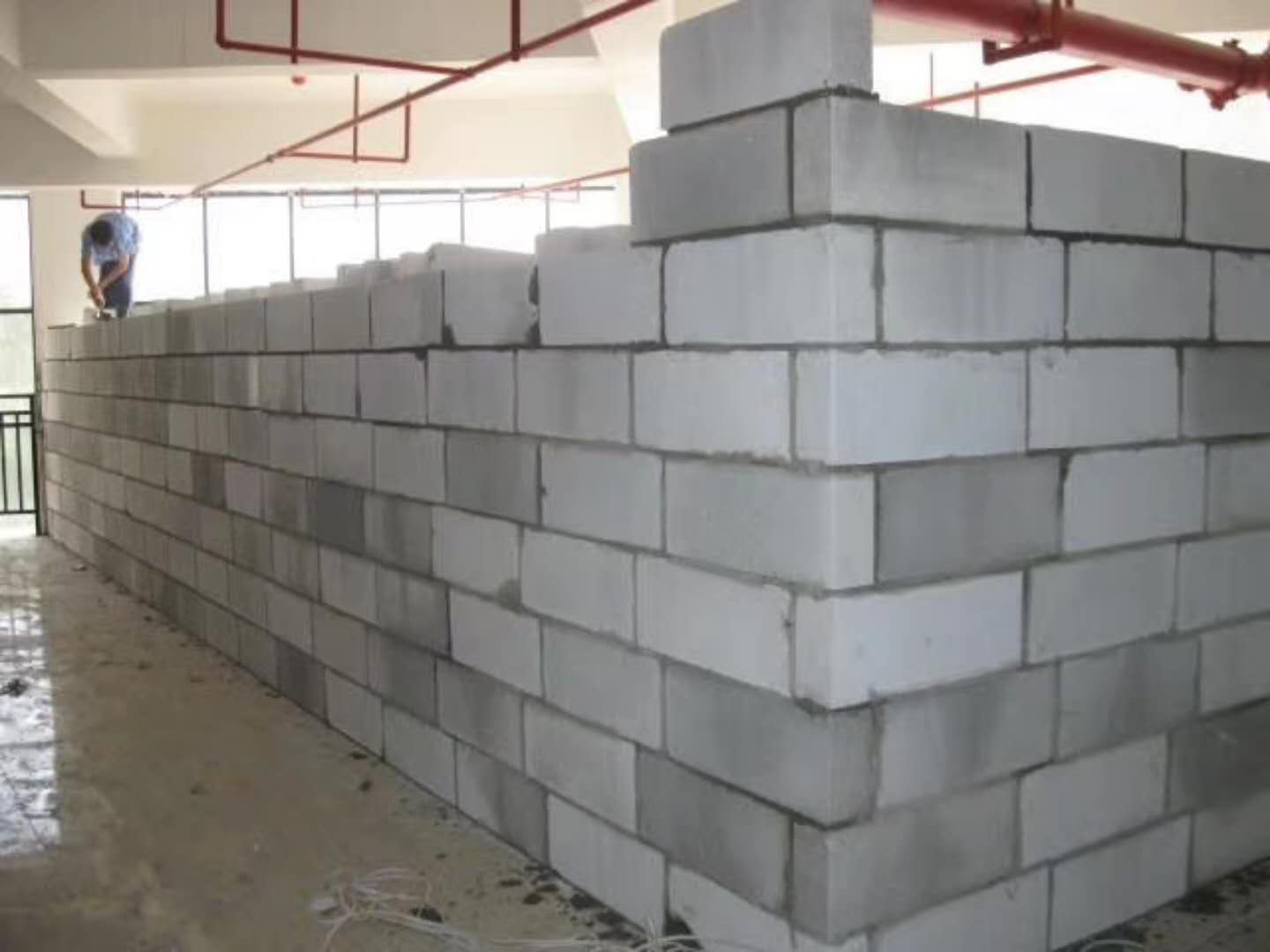 玉门蒸压加气混凝土砌块承重墙静力和抗震性能的研究
